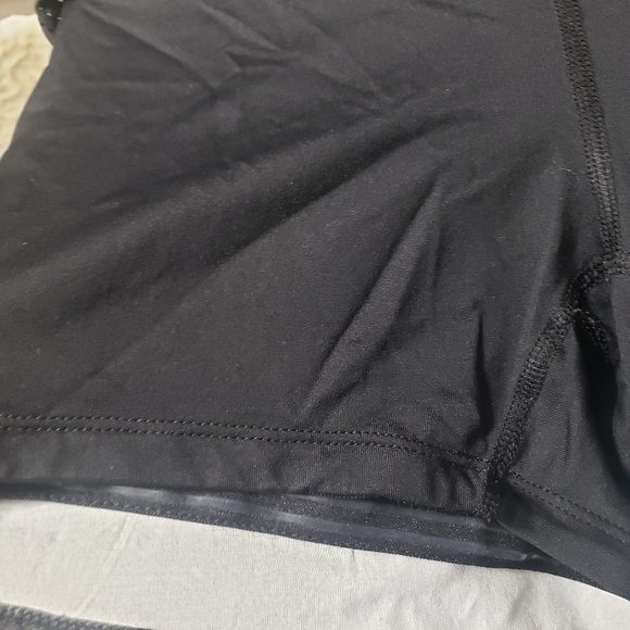 Lole Sz Med Justine Skort Black & Grey - Picture 10 of 13